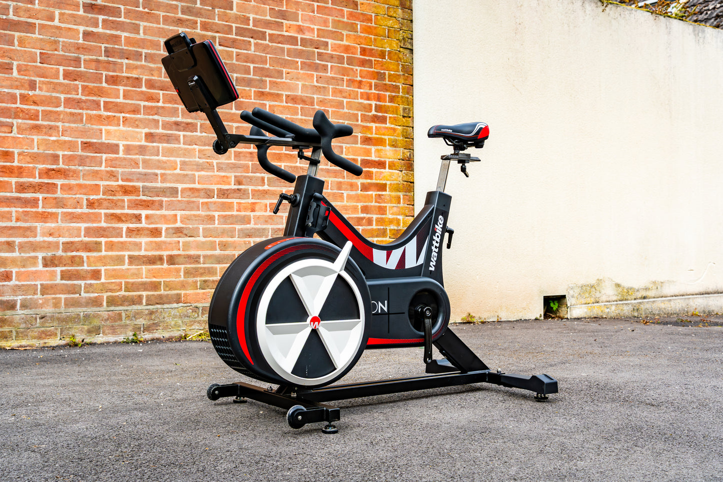 Wattbike Icon / Nucelus